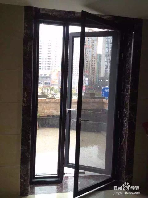如何选择好的铝合金门窗